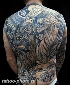 фото тату тигр и дракон 07.12.2018 №029 - tattoo tiger and dragon - tattoo-photo.ru